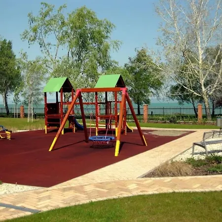 Galerius D Vizparti Apartmán *