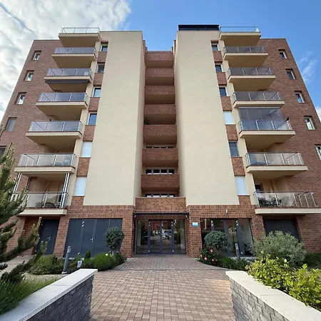 Galerius D Vizparti Apartment *