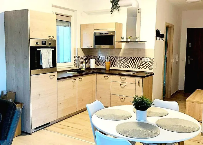 Galerius D Vizparti Apartment *